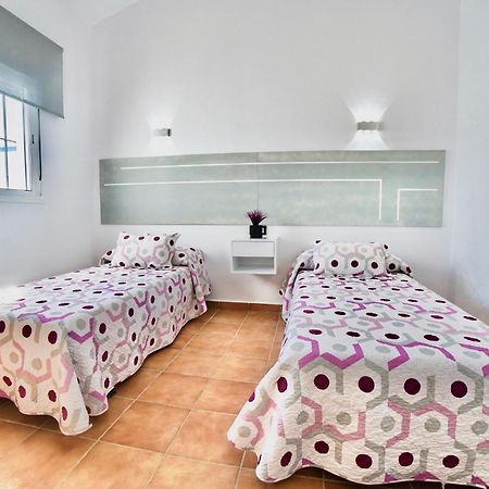 Villa Yuca Con Piscina Privada En Conil De La Frontera Exteriör bild